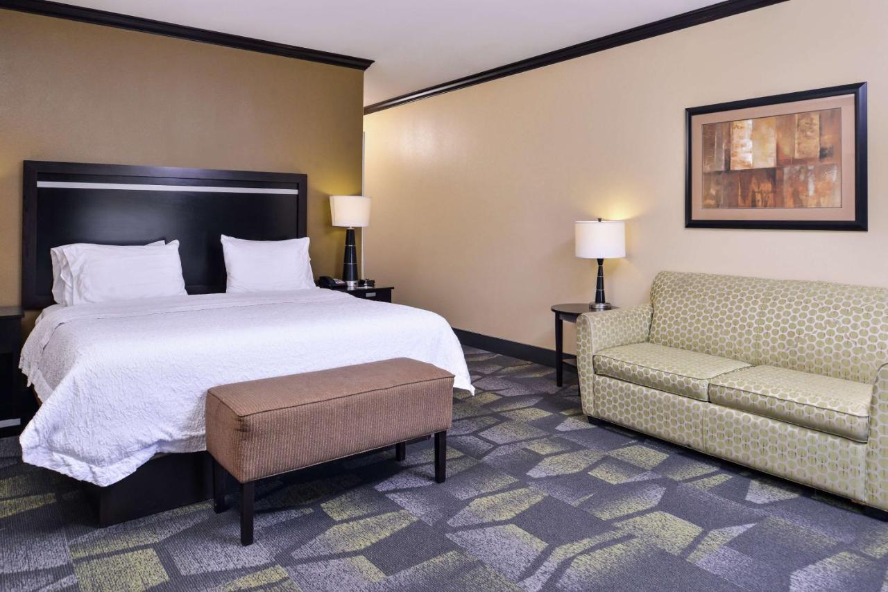 King Studio with Sofa Bed - Non-Smoking at Hampton Inn & Suites Big Spring