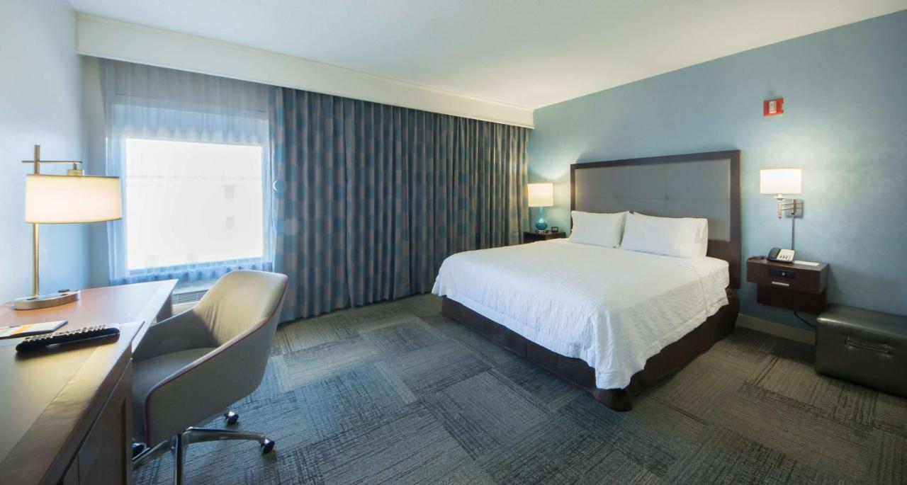 King room - Disability / Hearing Access at Hampton Inn Lakeland
