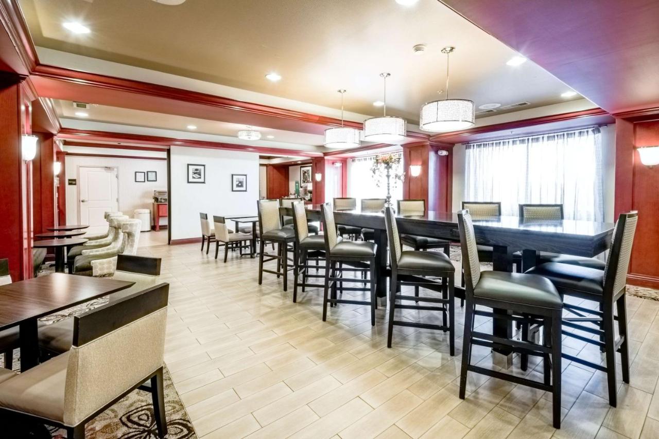 | Hampton Inn Montgomery-South-Airport