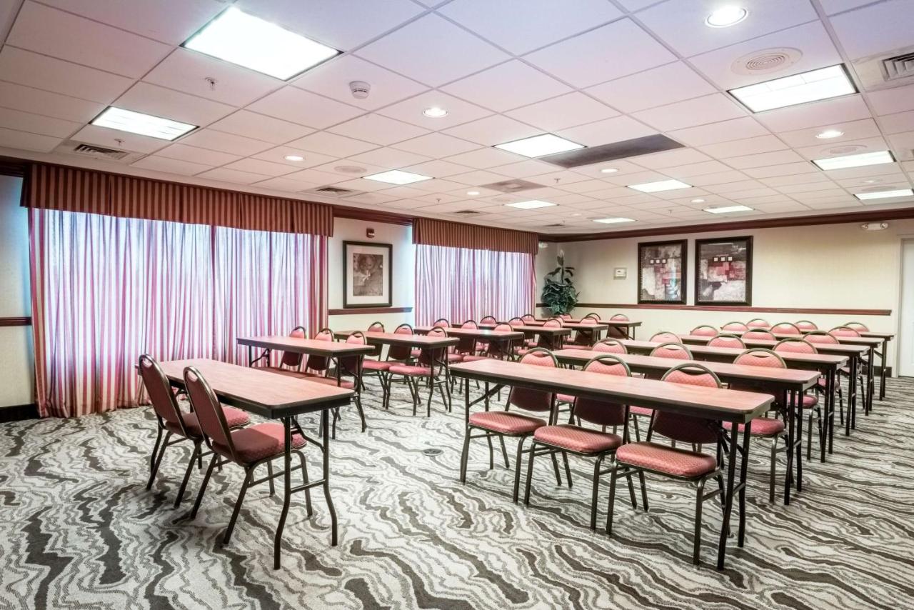 | Hampton Inn Montgomery-South-Airport