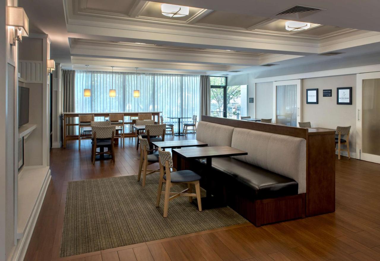 | Hampton Inn Middletown