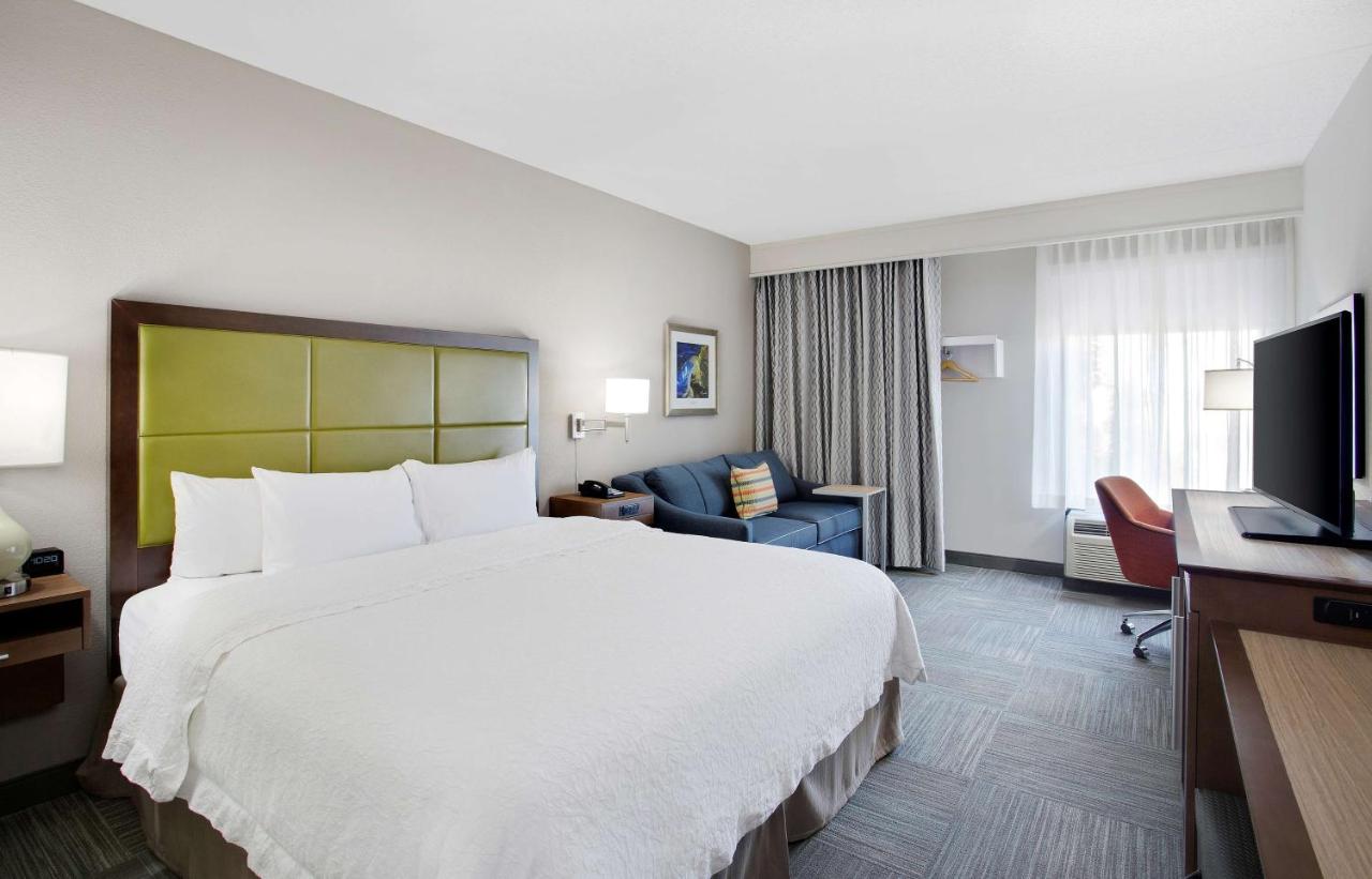 | Hampton Inn Middletown