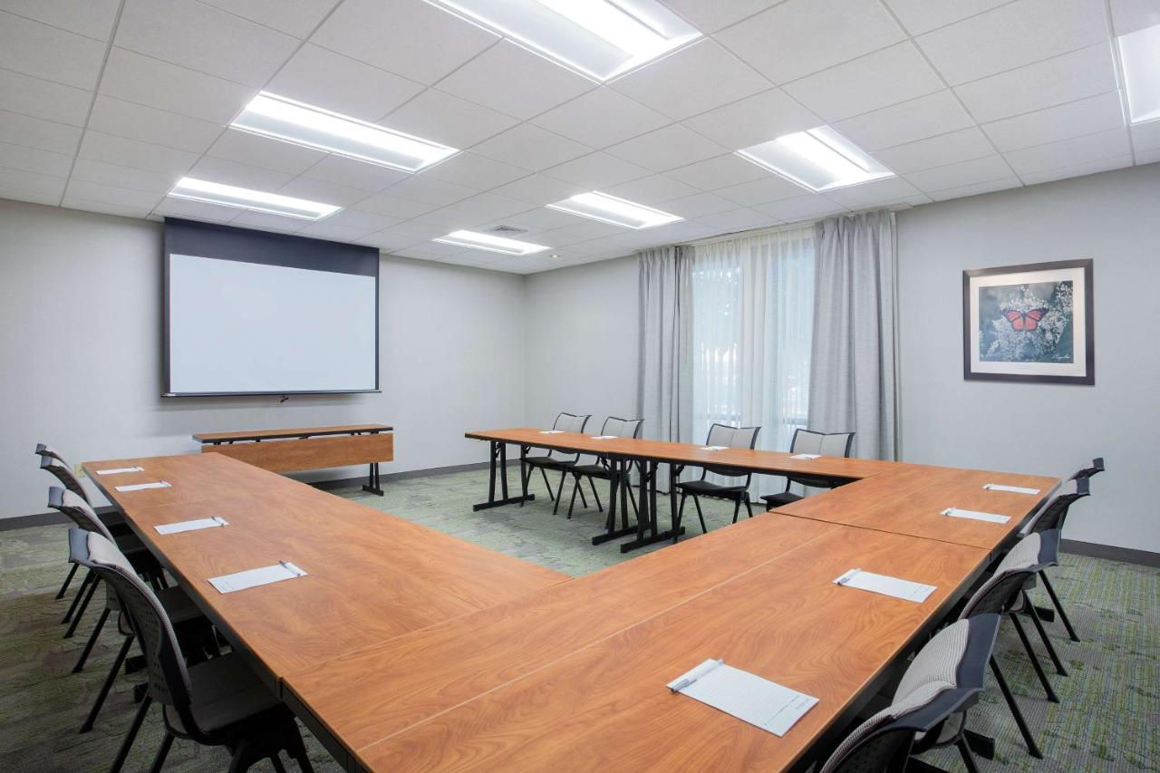 | Hampton Inn Middletown