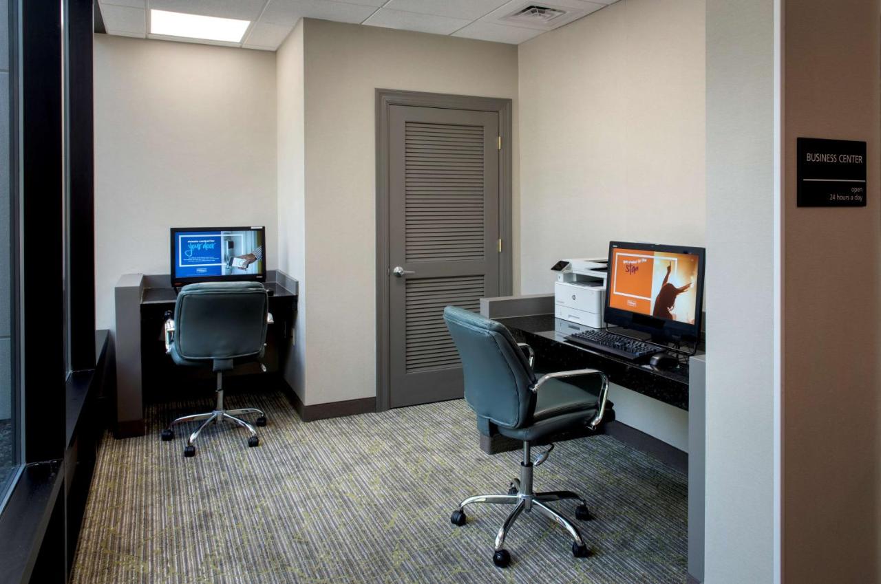 | Hampton Inn Middletown