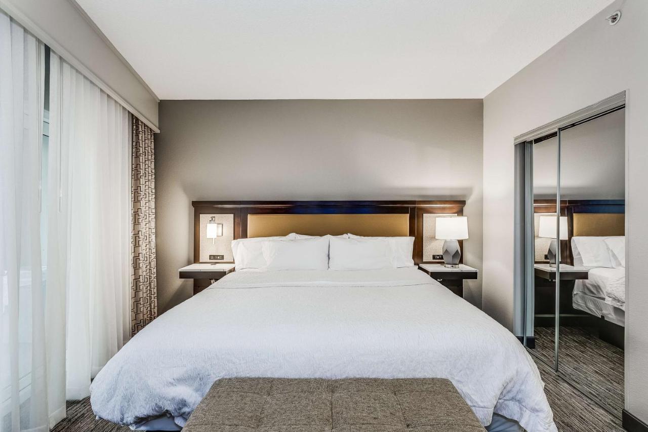 King Suite - Non-Smoking at Hampton Inn & Suites Mobile- Downtown Historic District