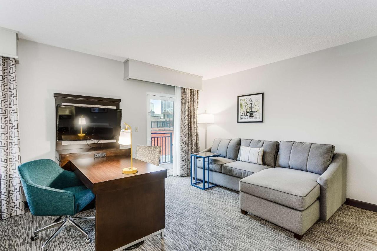 Queen Studio with Balcony - Non-Smoking at Hampton Inn & Suites Mobile- Downtown Historic District
