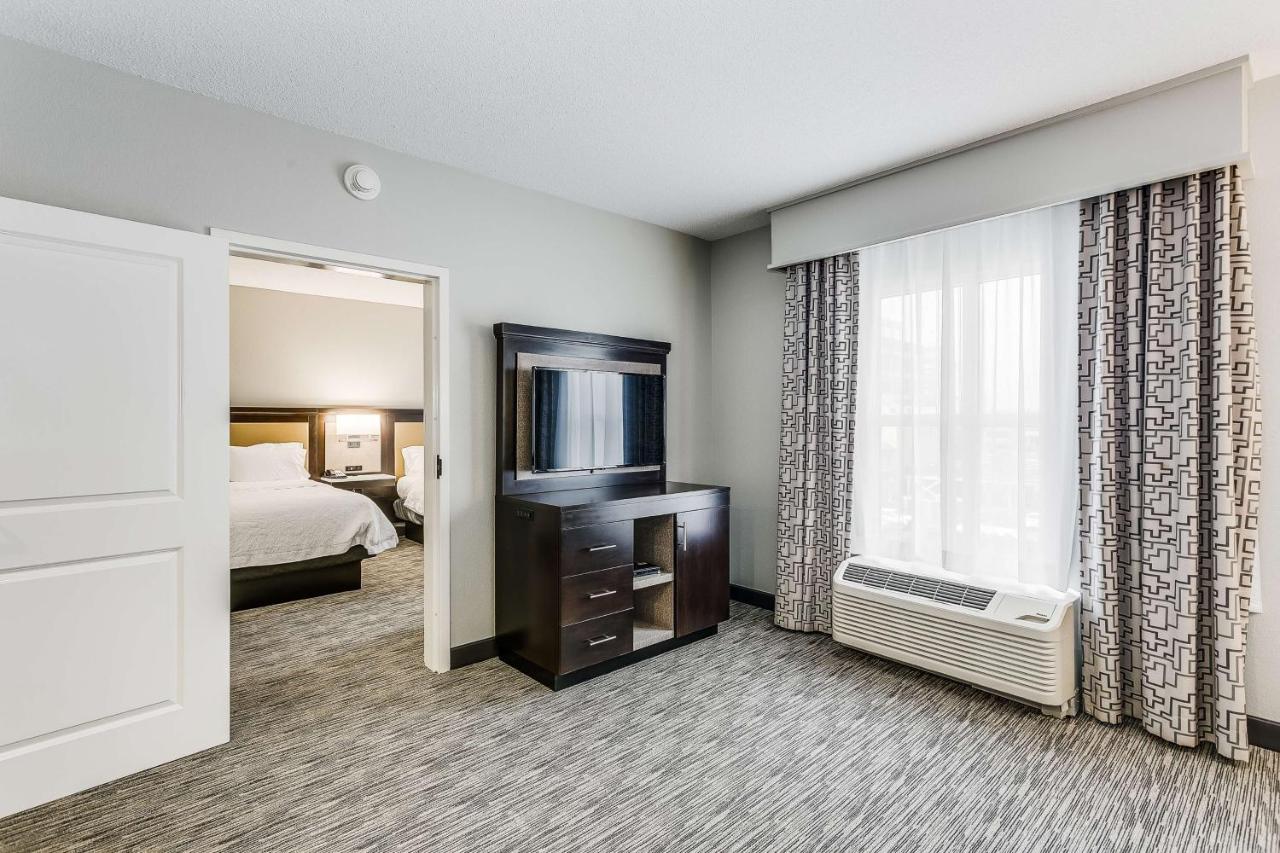 One-Bedroom Queen Suite with Two Queen Beds - Non-Smoking at Hampton Inn & Suites Mobile- Downtown Historic District