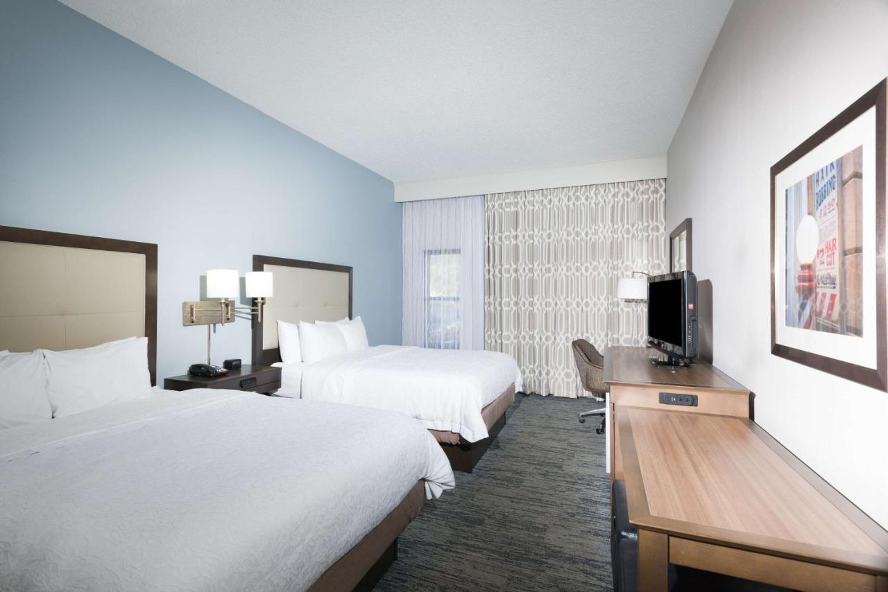 Queen Room with Two Queen Beds at Hampton Inn Mount Airy