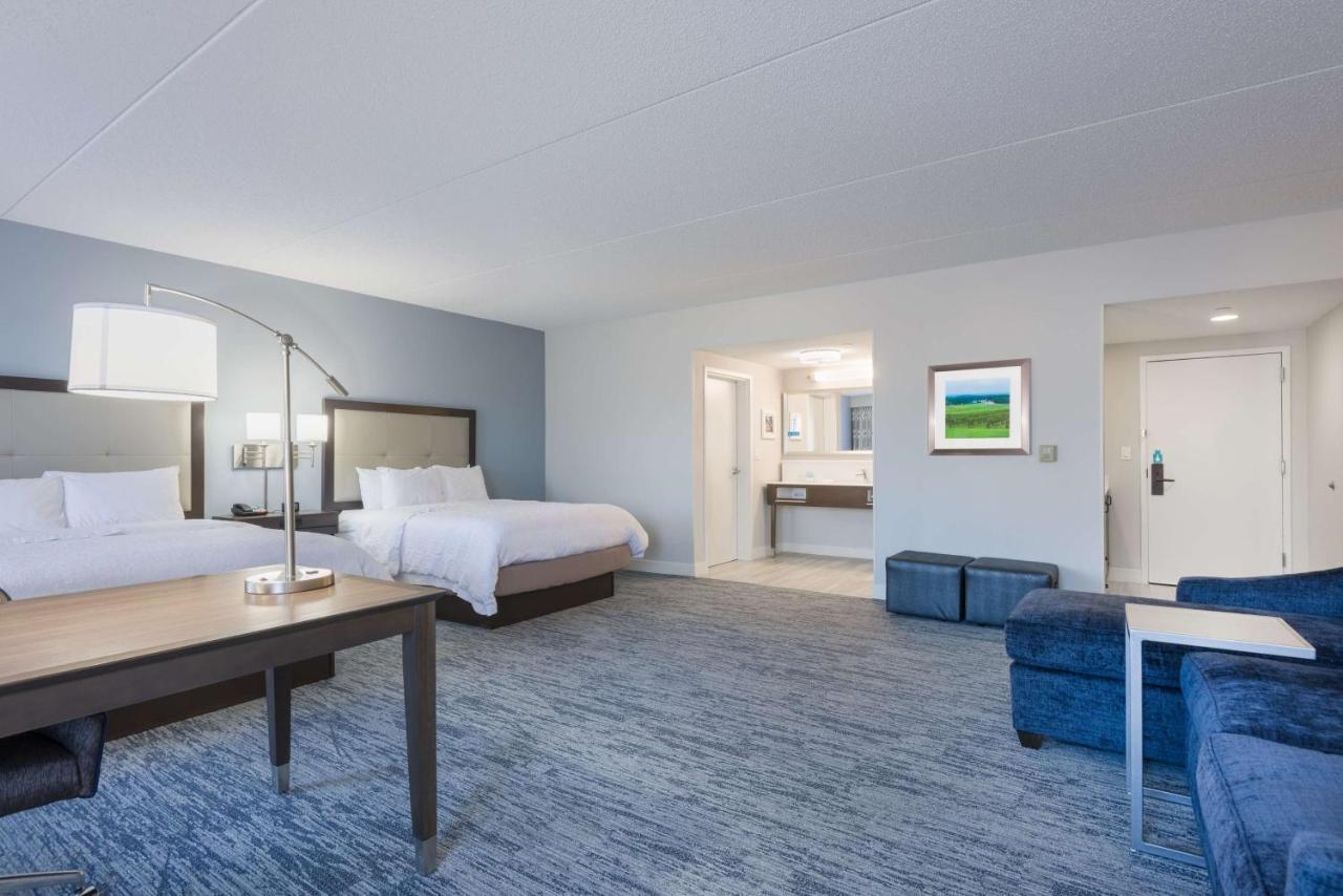 Queen Studio with Two Queen Beds - Non-Smoking at Hampton Inn Mount Airy