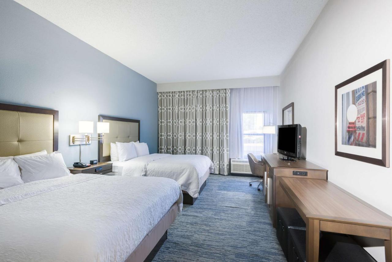 Deluxe Queen Room with Two Queen Beds - Non-Smoking at Hampton Inn Mount Airy
