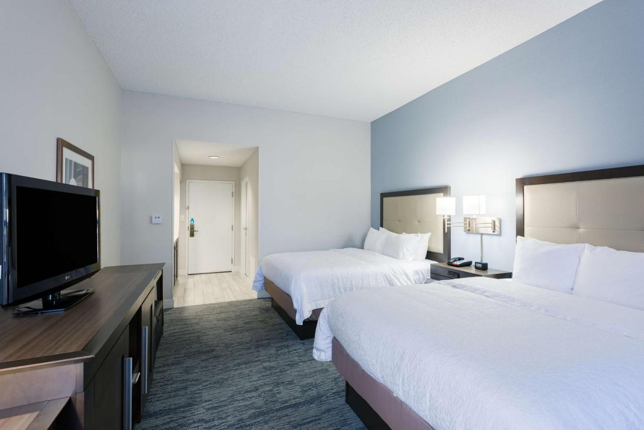 Deluxe Queen Room with Two Queen Beds - Non-Smoking at Hampton Inn Mount Airy