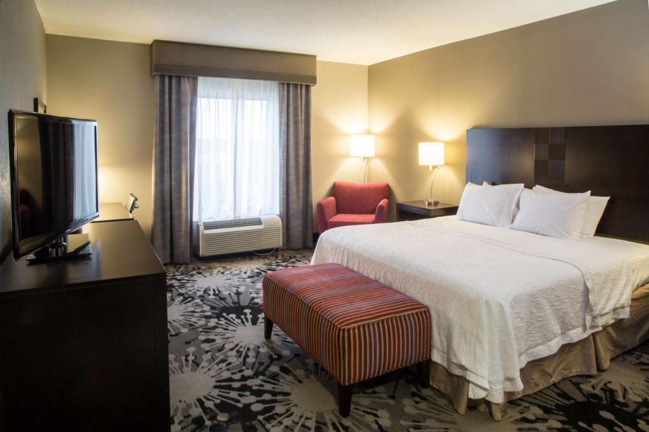 King Room - Non-Smoking at Hampton Inn Oxford/Conference Center