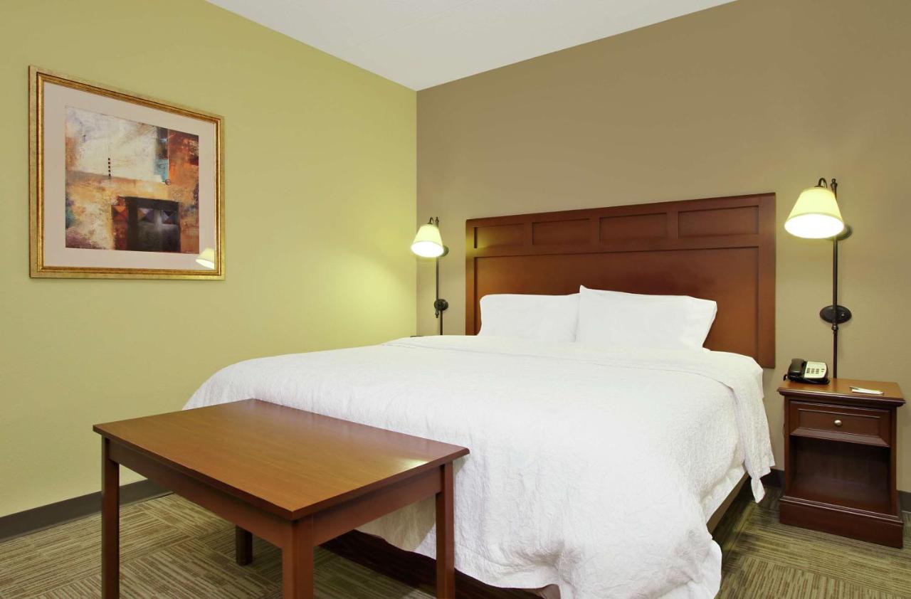 King Room - Non-Smoking at Hampton Inn & Suites Murray