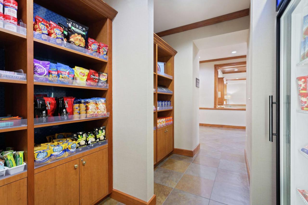 | Hampton Inn West Palm Beach-Lake Worth-Turnpike