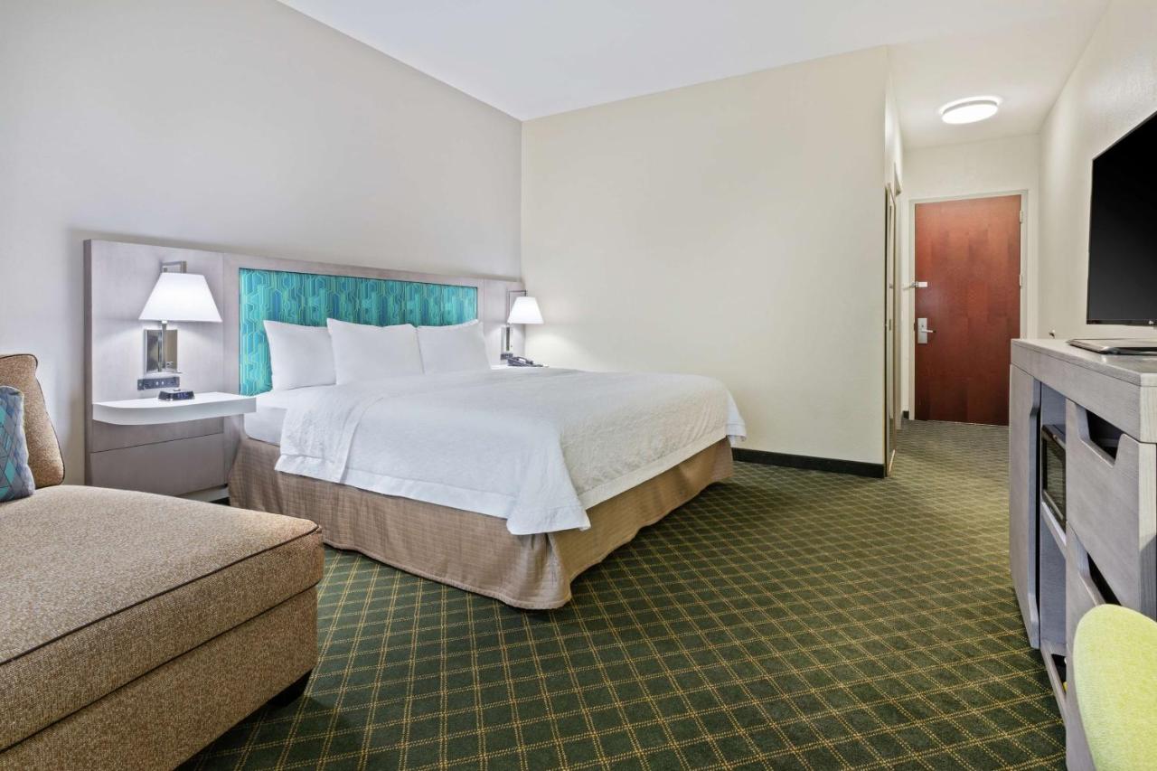 | Hampton Inn West Palm Beach-Lake Worth-Turnpike