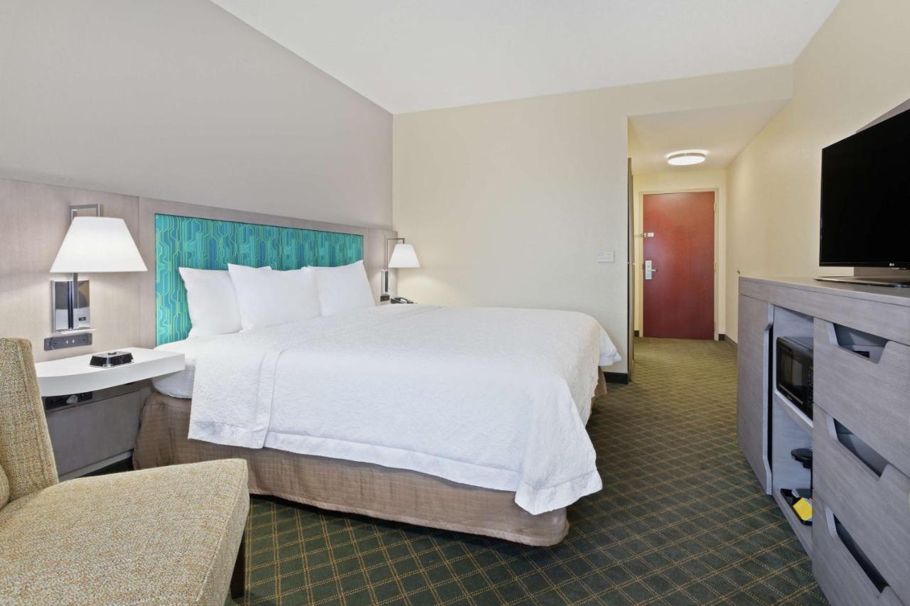 | Hampton Inn West Palm Beach-Lake Worth-Turnpike