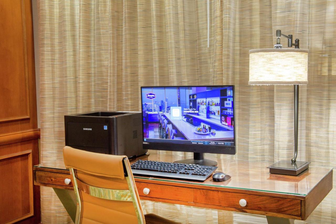  | Hampton Inn West Palm Beach-Lake Worth-Turnpike