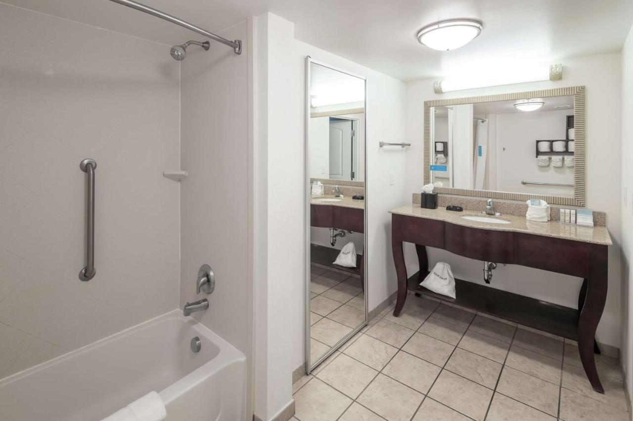 Queen Studio Suite - Non-Smoking at Hampton Inn & Suites Panama City Beach-Pier Park Area