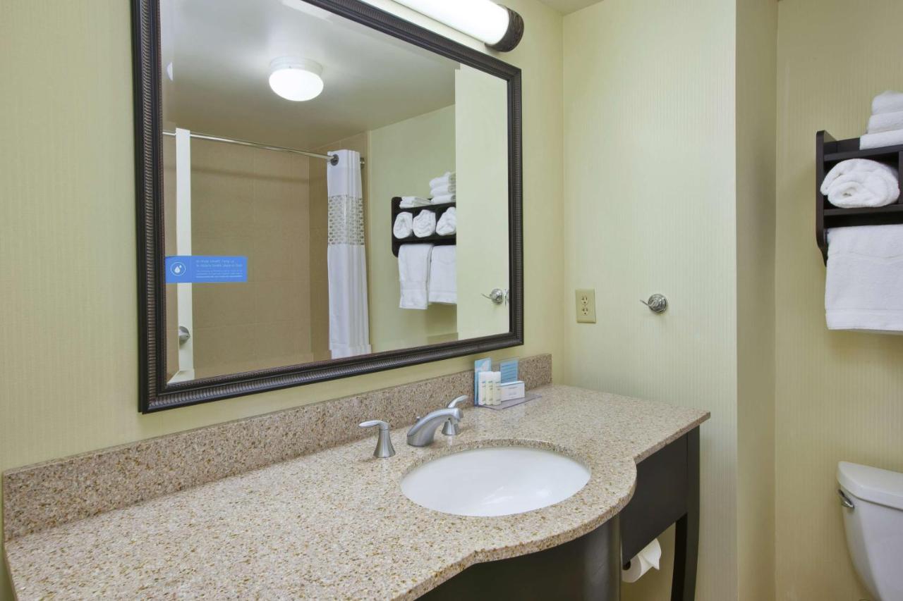 Queen Room with Two Queen Beds - Hearing Accessible at Hampton Inn & Suites Plattsburgh