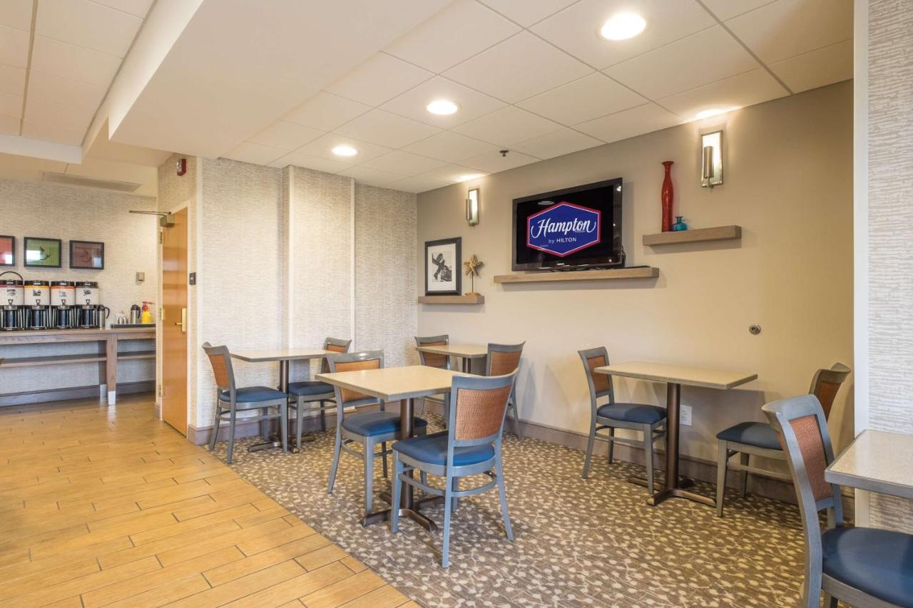 | Hampton Inn Freeport/Brunswick
