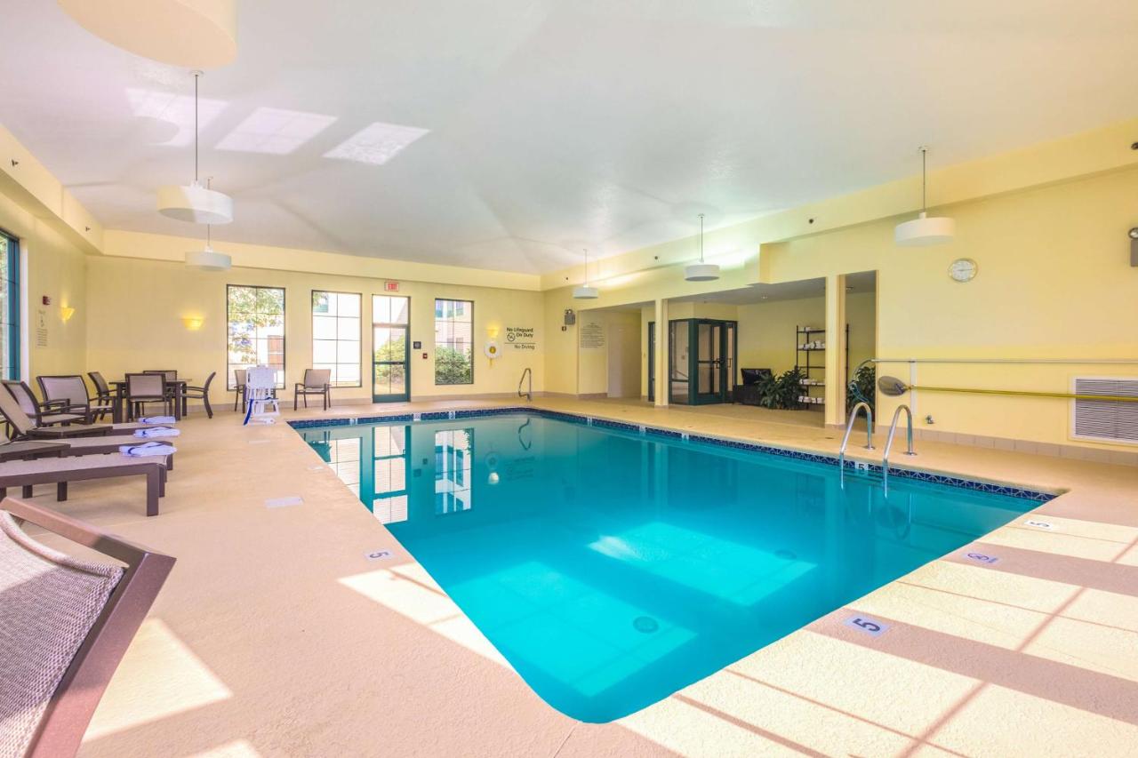 | Hampton Inn Freeport/Brunswick