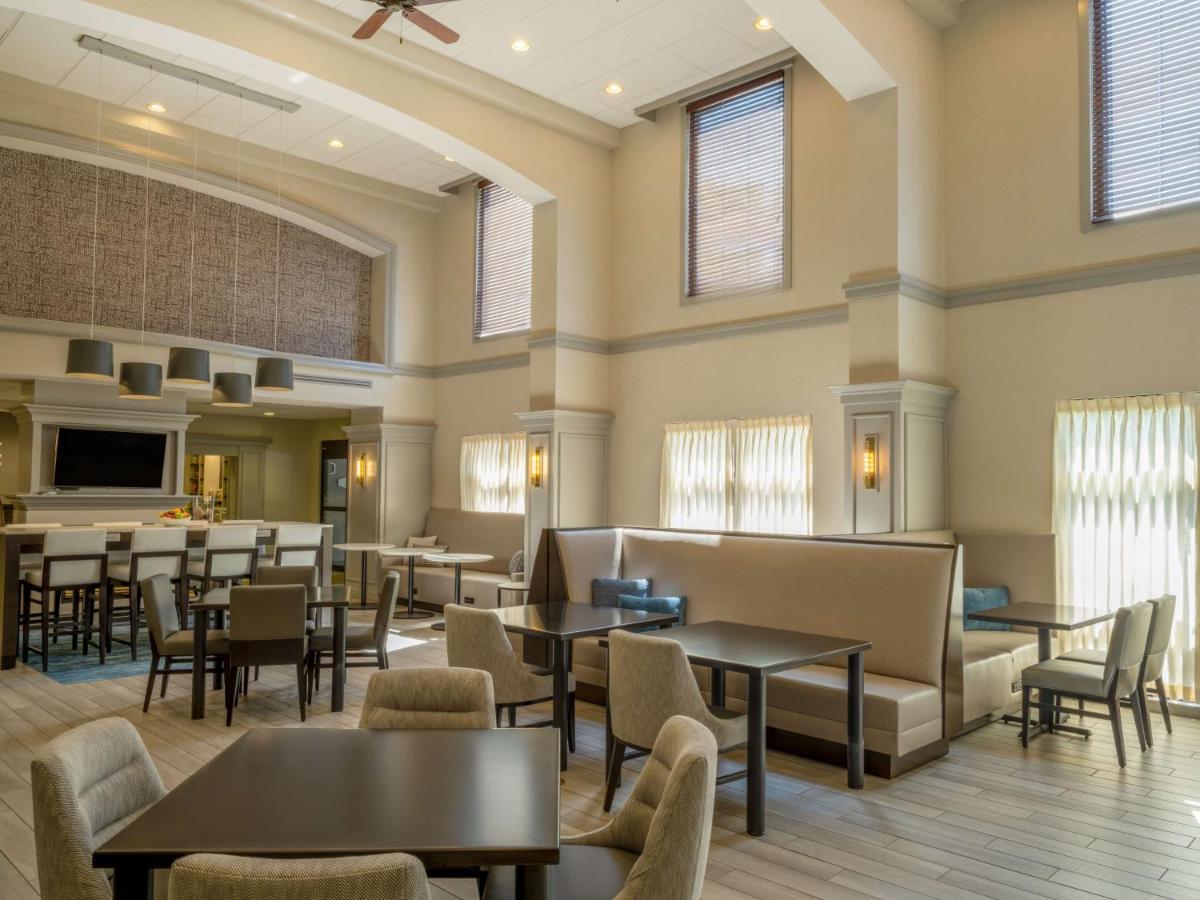 | Hampton Inn Raynham-Taunton