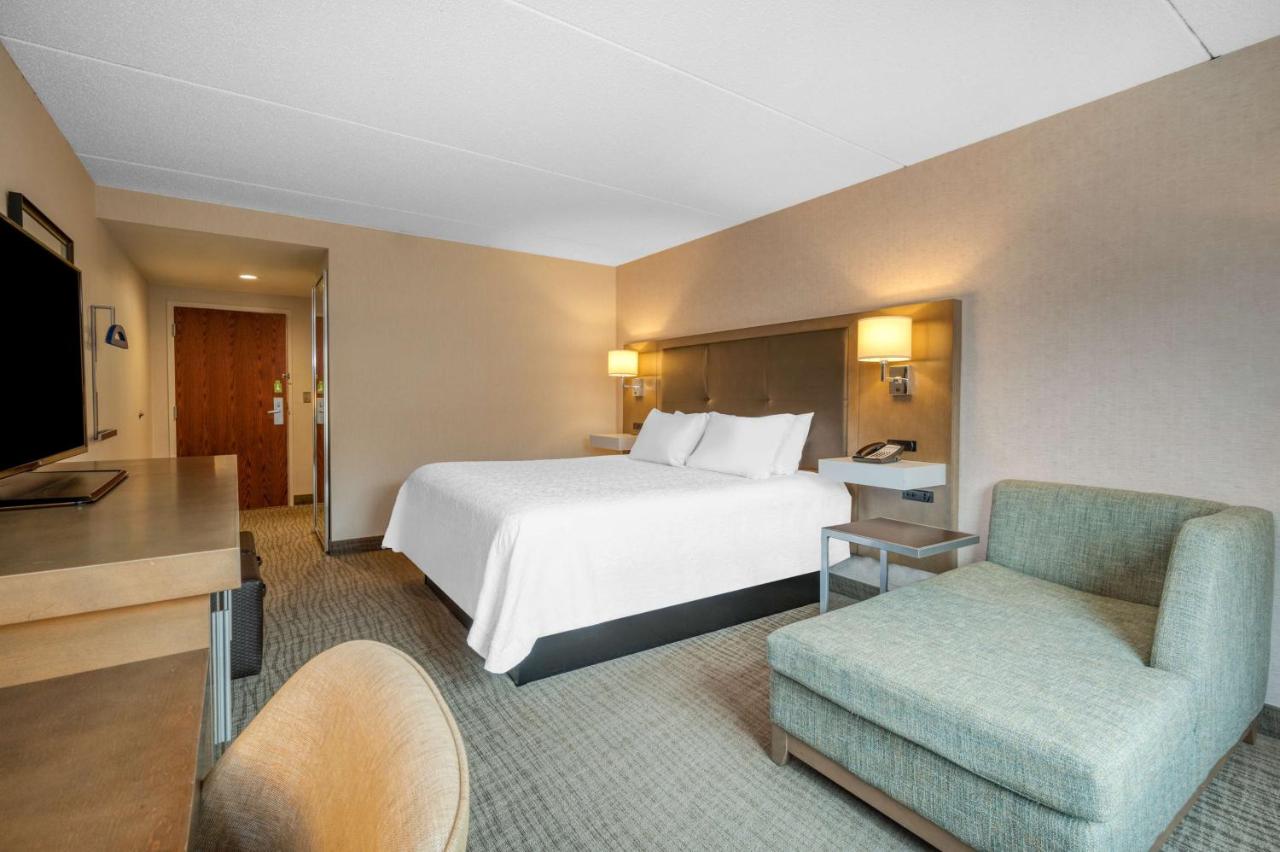 | Hampton Inn Raynham-Taunton