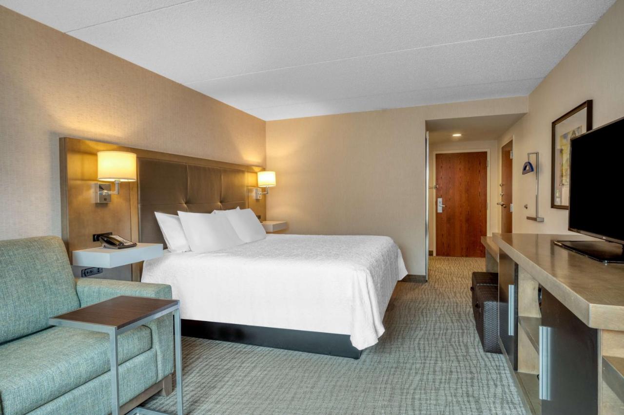 | Hampton Inn Raynham-Taunton