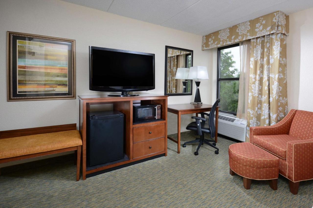 Double Room with Two Double Beds - Non-Smoking at Hampton Inn Raleigh-Durham Airport
