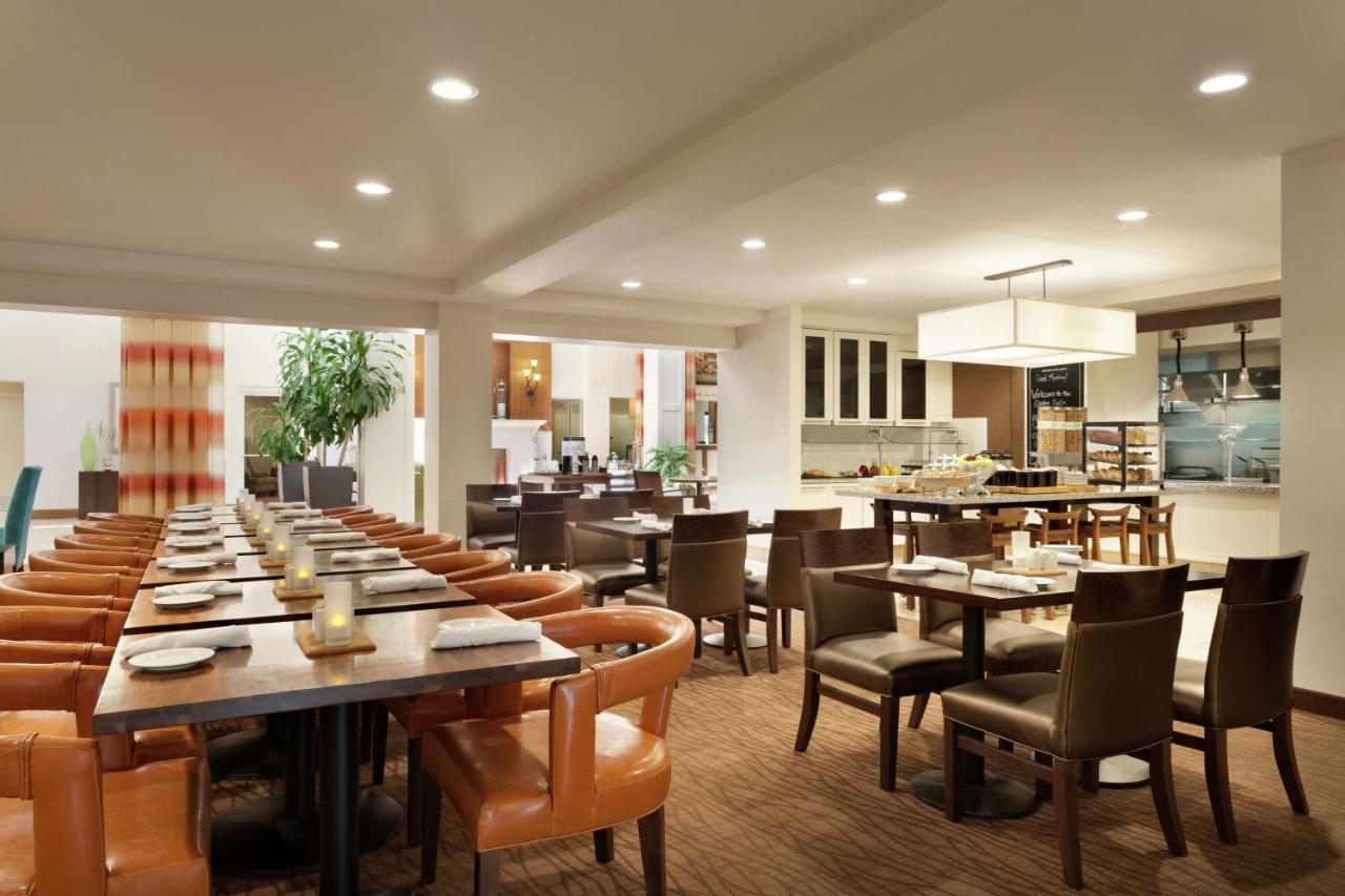 | Hilton Garden Inn Rochester/Pittsford