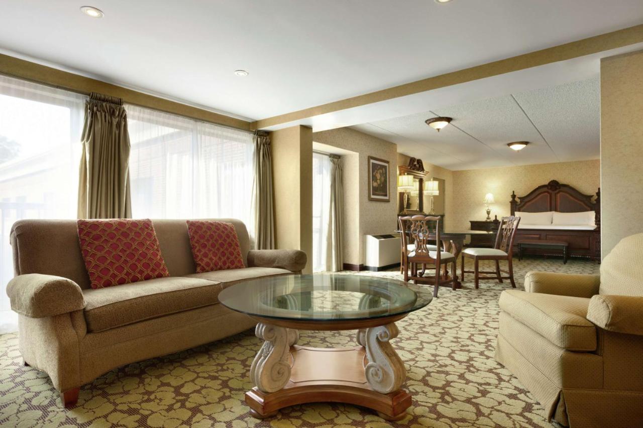 | Hilton Garden Inn Rochester/Pittsford