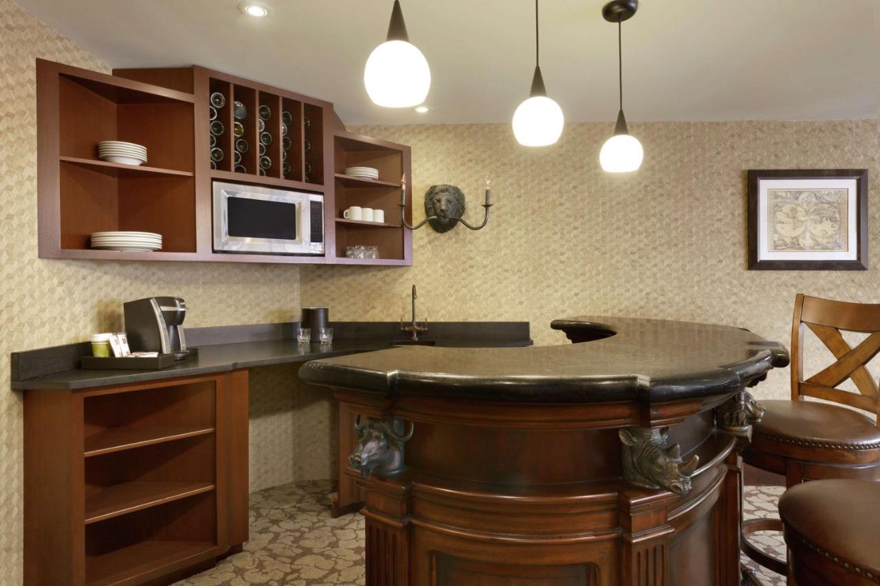 | Hilton Garden Inn Rochester/Pittsford