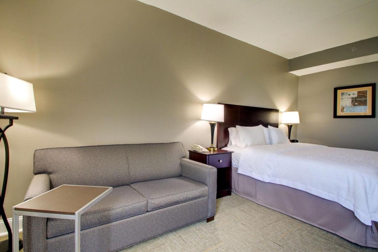 King Room with Sofa Bed at Hampton Inn Rolla
