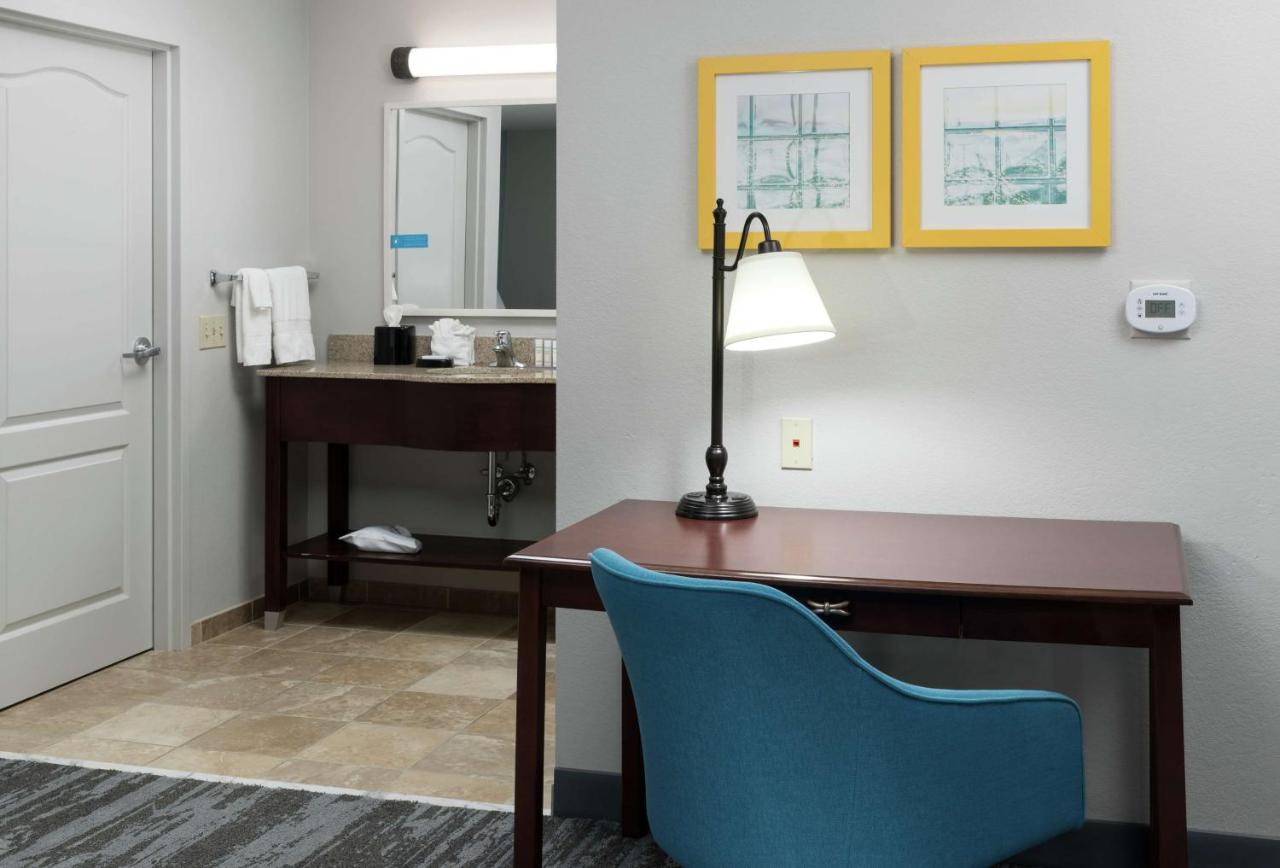 Queen Suite with Two Queen Beds - Non-Smoking at Hampton Inn & Suites Rochester-North