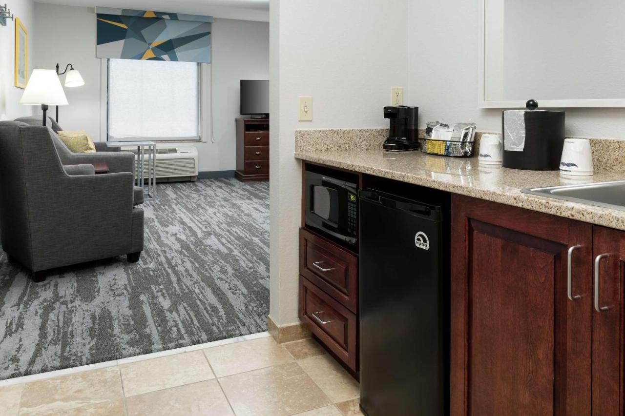 Queen Suite with Two Queen Beds - Non-Smoking at Hampton Inn & Suites Rochester-North