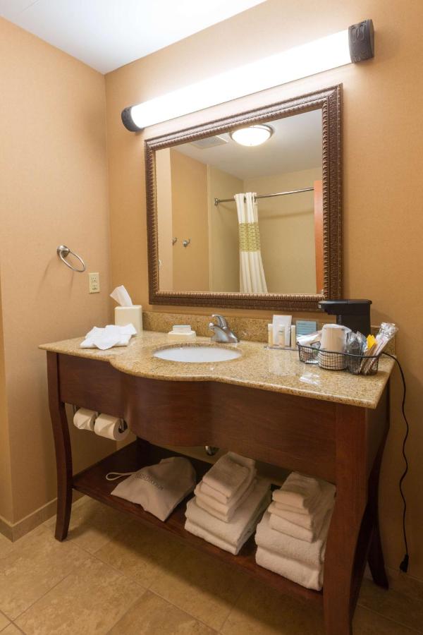 Queen Room with Two Queen Beds - Non-Smoking at Hampton Inn Goshen