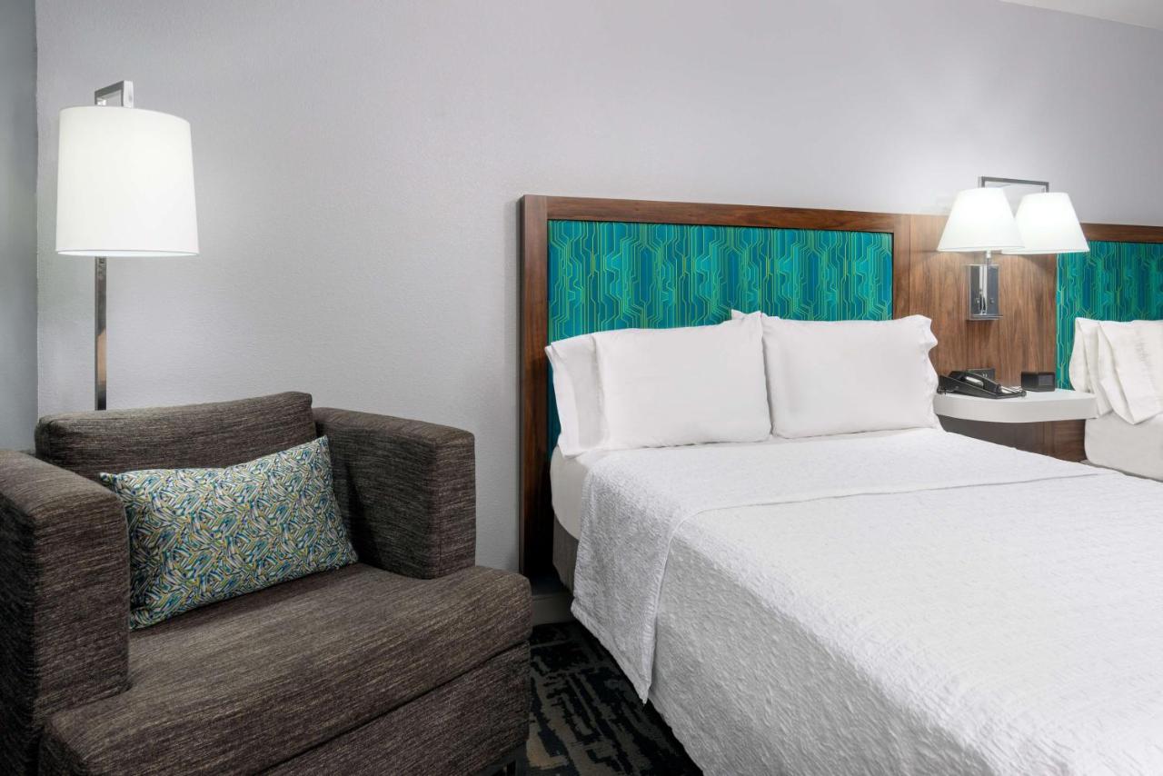 Double Room with Two Double Beds - Non-Smoking at Hampton Inn Salisbury