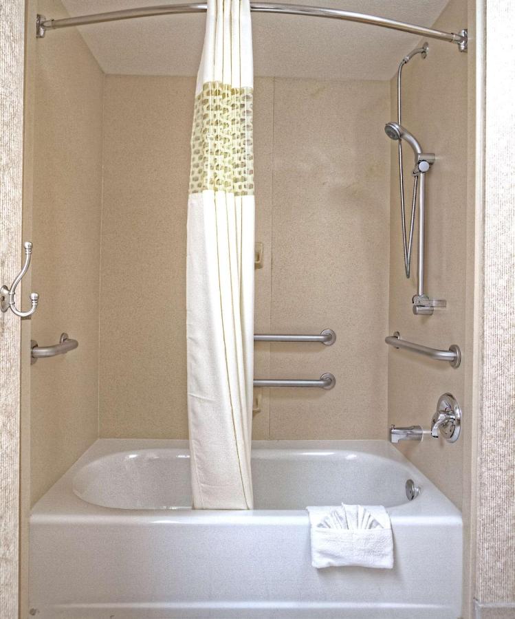 King Room - Disability Access/Hearing Accessible at Hampton Inn Fremont