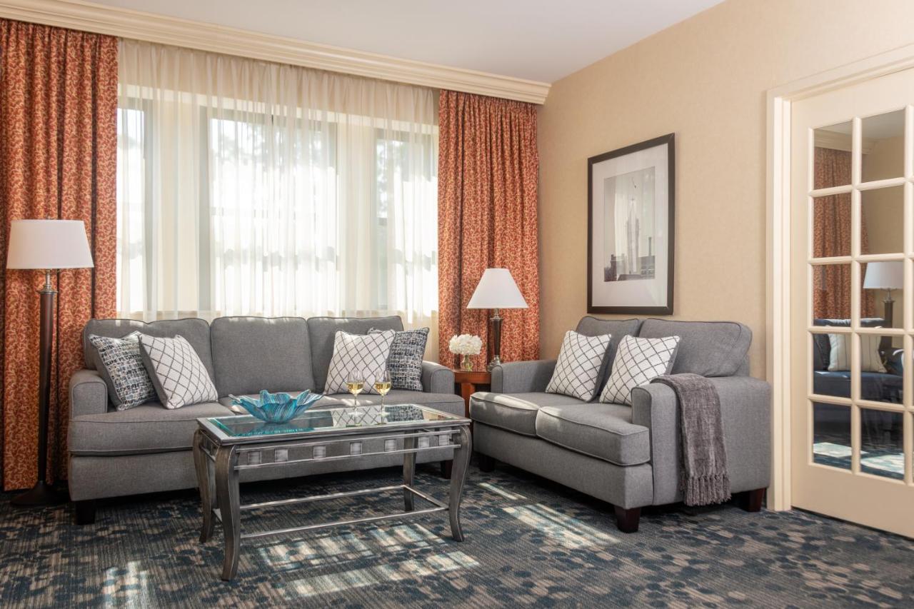 | Southbridge Hotel and Conference Center