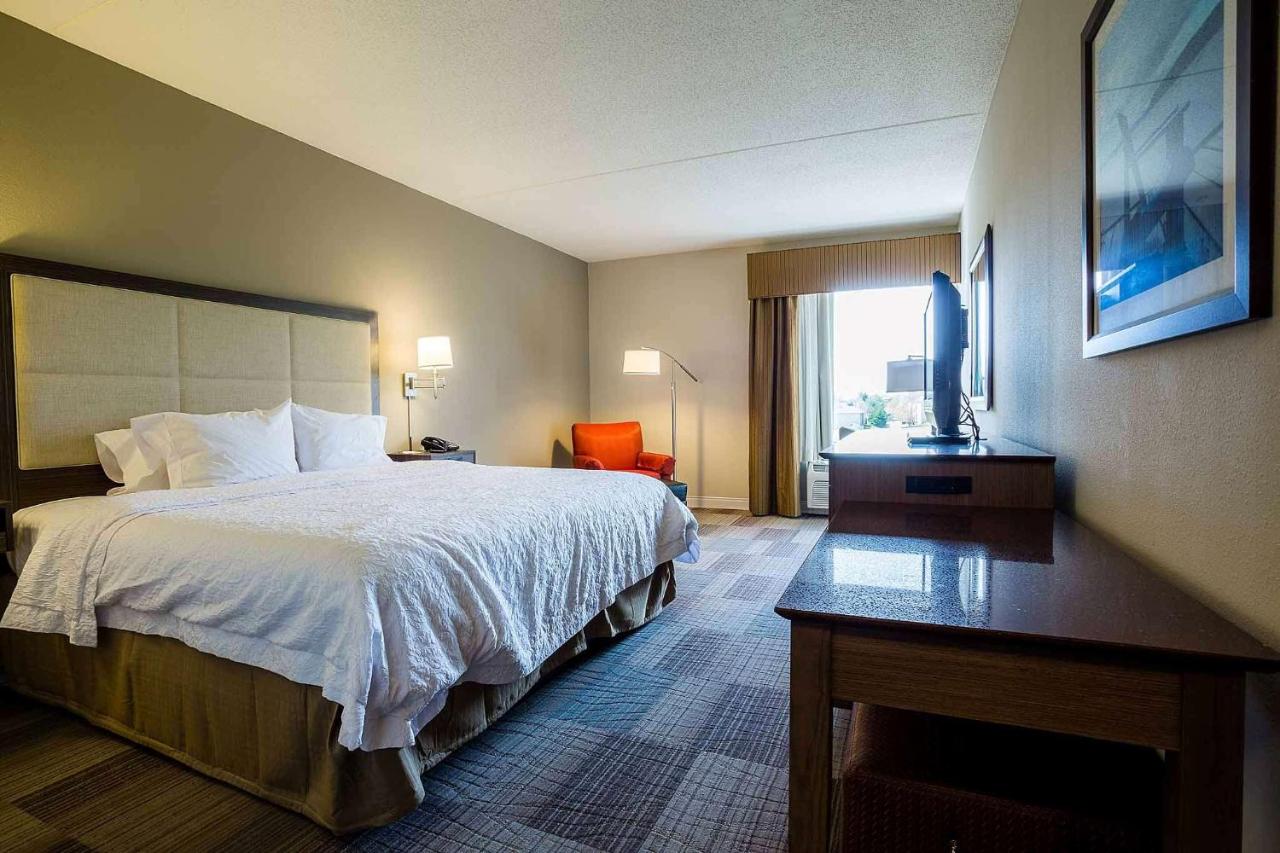 King Studio with Sofa Bed - Non-Smoking at Hampton Inn Somerset