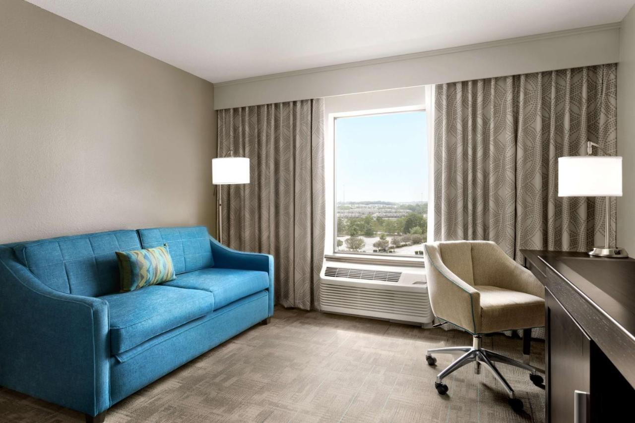 Premium Executive King Room - Non-Smoking at Hampton Inn Stow