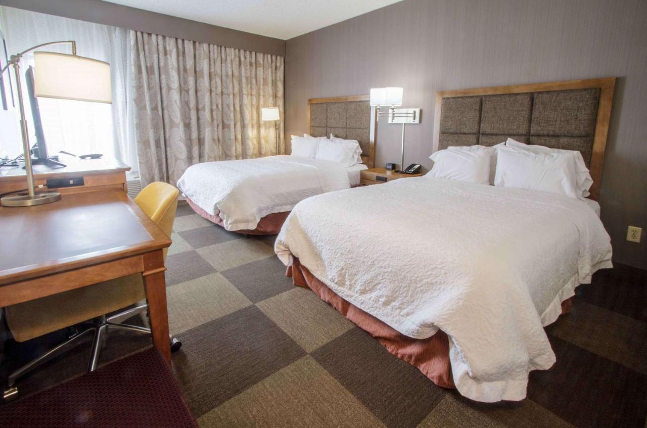 One Room with Two Double Beds at Hampton Inn South Haven