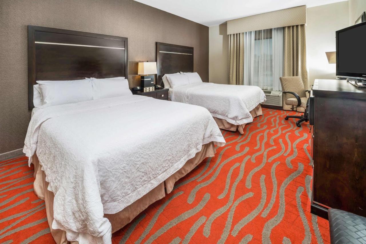 Queen Room with Two Queen Beds at Hampton Inn & Suites Tulsa/Catoosa