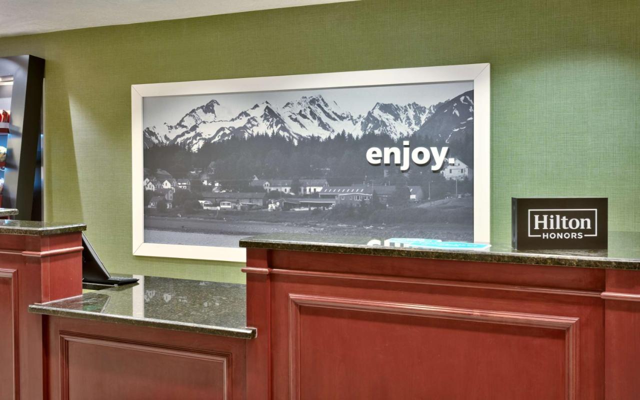 | Hampton Inn Tremonton