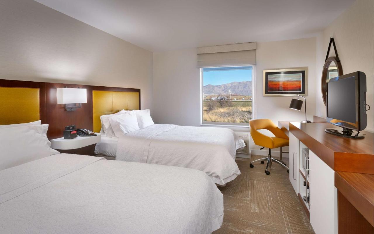 | Hampton Inn Tremonton