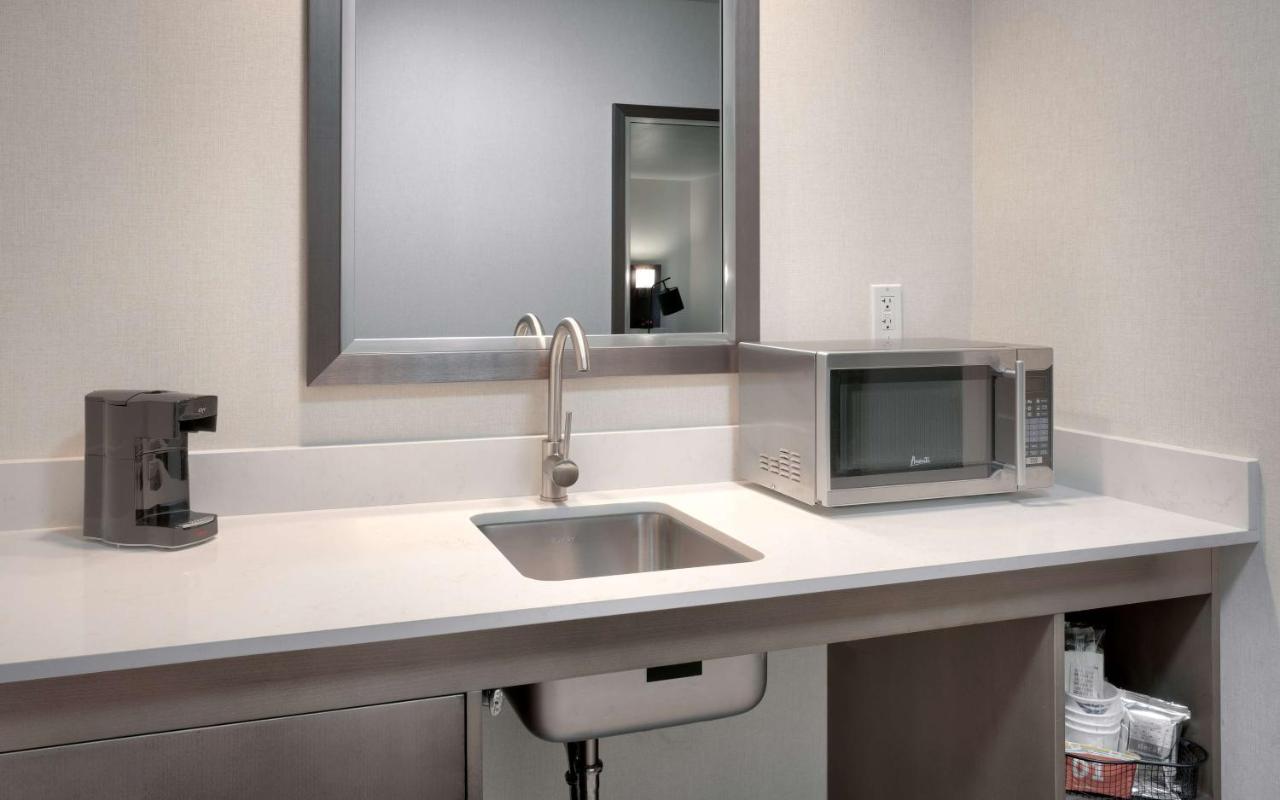 | Hampton Inn Tremonton