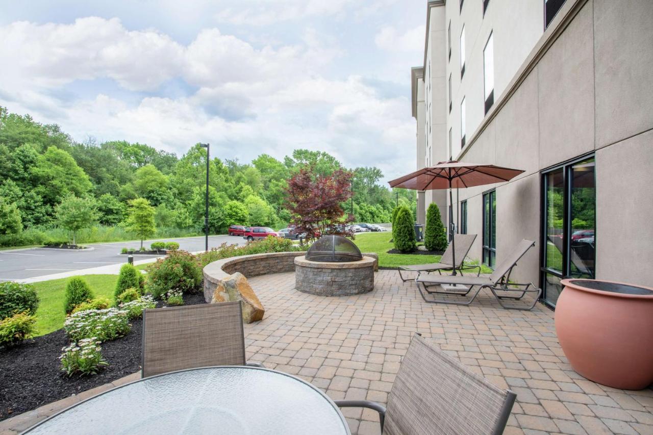 | Hampton Inn Philadelphia/Voorhees