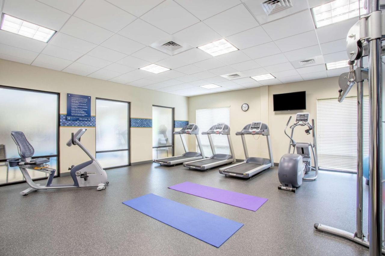 | Hampton Inn Philadelphia/Voorhees