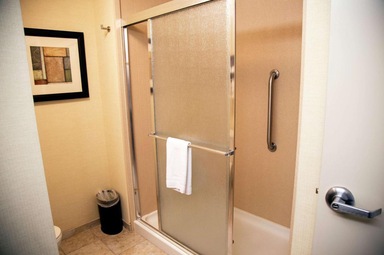 King Room - Non-Smoking at Hampton Inn & Suites Sharon