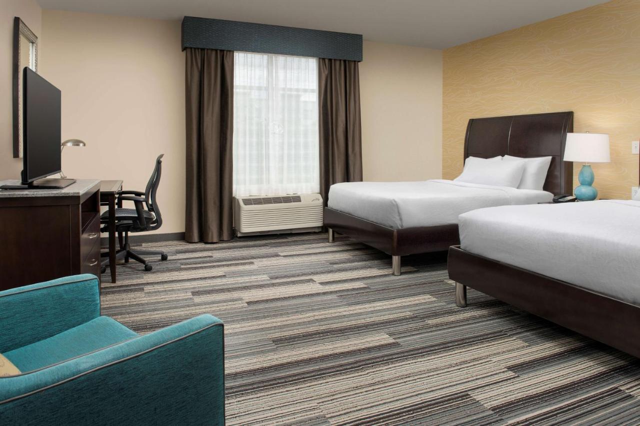 Two Queen Accessible Room with Bathtub at Hilton Garden Inn Murfreesboro